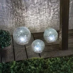 Sortie ? Boule De Verre Solaire Lot De 3 Lampes De Jardin LED Lampe Solaire En Verre, Esotec 102082 ?